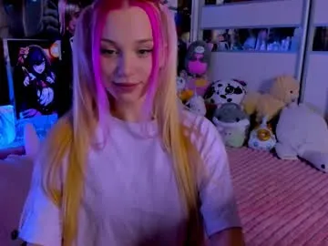kyliecb – webcam model profile photo Image 10