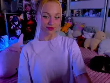kyliecb – webcam model profile photo Image 3
