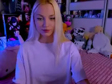 kyliecb – webcam model profile photo Image 6
