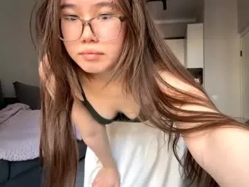 mia_skys – webcam model profile photo Image 17