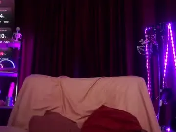 Laranya – webcam model profile photo Image 10