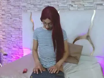 golden_alinee – webcam model profile photo Image 15