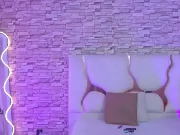 golden_alinee – webcam model profile photo Image 17