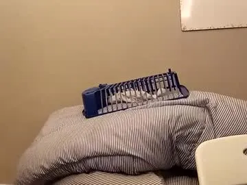 glossybabe_ – webcam model profile photo Image 11