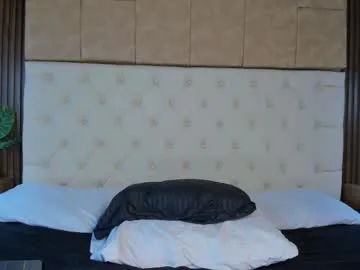 yourfavorite_bigclit – webcam model profile photo Image 12