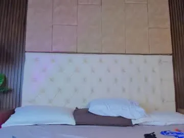 yourfavorite_bigclit – webcam model profile photo Image 14