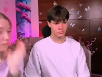 lucy1990xxx – webcam model profile photo Image 4