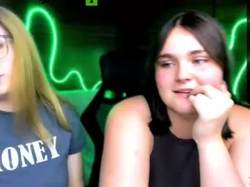 lucy1990xxx – webcam model profile photo Image 9