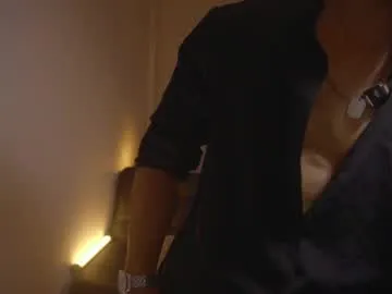 MinniMia – webcam model profile photo Image 19