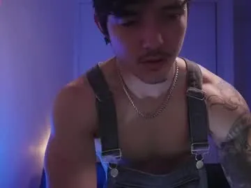 MinniMia – webcam model profile photo Image 2