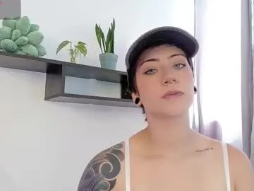MollySunders – webcam model profile photo Image 10