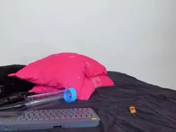 sleeperly – webcam model profile photo Image 7