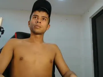 vixenvictoriaa – webcam model profile photo Image 15