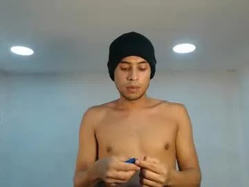 vixenvictoriaa – webcam model profile photo Image 16