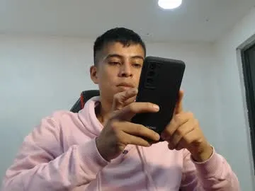 vixenvictoriaa – webcam model profile photo Image 17