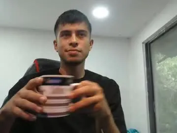 vixenvictoriaa – webcam model profile photo Image 8