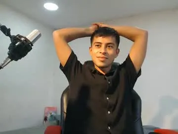 vixenvictoriaa – webcam model profile photo Image 9