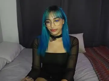 korinaluvv – webcam model profile photo Image 8