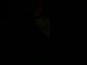 SheOnShe – webcam model profile photo Image 11