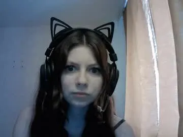 samanthaheinz – webcam model profile photo Image 3