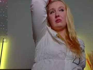 Anallovess – webcam model profile photo Image 9