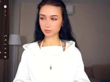 katysha_ – webcam model profile photo Image 4