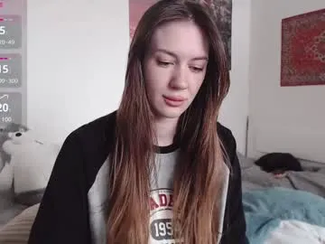 miss_juliaa – webcam model profile photo Image 2