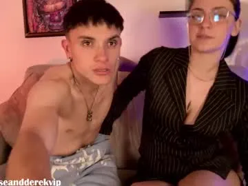 -VikkiL0vesCheese- – webcam model profile photo Image 10