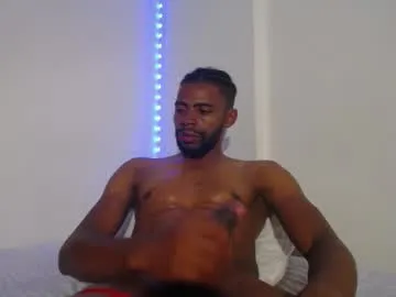 millemimi – webcam model profile photo Image 14