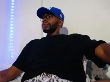 millemimi – webcam model profile photo Image 17