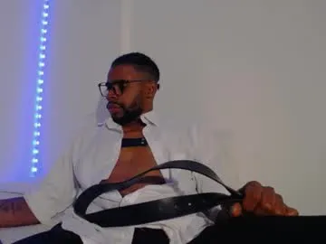 millemimi – webcam model profile photo Image 6