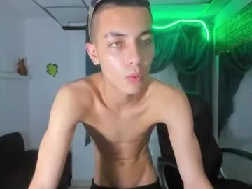 Wild-Angel777 – webcam model profile photo Image 12