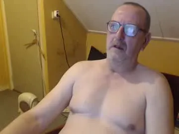 destelp – webcam model profile photo