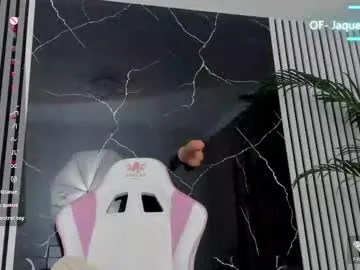 lucy1990xxx – webcam model profile photo Image 14