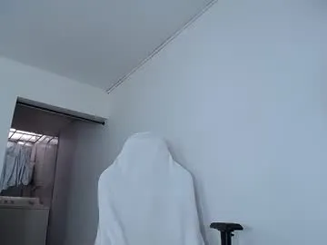 vixenvictoriaa – webcam model profile photo Image 11