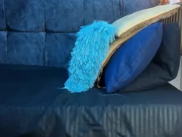 GeminiCode22 – webcam model profile photo Image 17