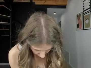 StarKristy – webcam model profile photo Image 8