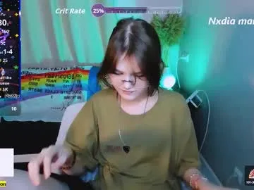 lucy1990xxx – webcam model profile photo Image 12