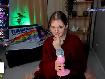 lucy1990xxx – webcam model profile photo Image 8