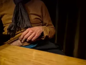 dim2525 – webcam model profile photo