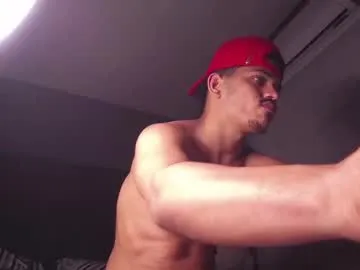 violet_catt – webcam model profile photo Image 16