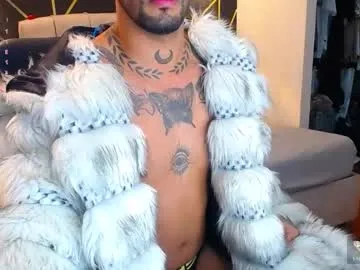 krissone – webcam model profile photo Image 4