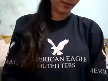 xunybany – webcam model profile photo Image 2