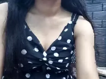 xunybany – webcam model profile photo Image 7