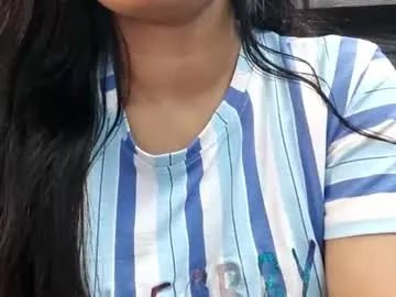 xunybany – webcam model profile photo Image 8