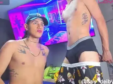 Almondmilka – webcam model profile photo Image 9