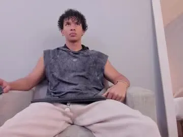 queengp – webcam model profile photo Image 10