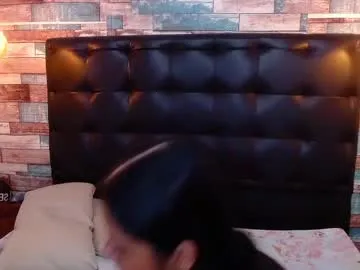 xunybany – webcam model profile photo Image 15