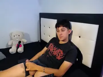 livslifee – webcam model profile photo Image 18