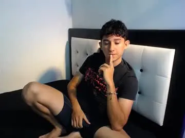 livslifee – webcam model profile photo Image 19